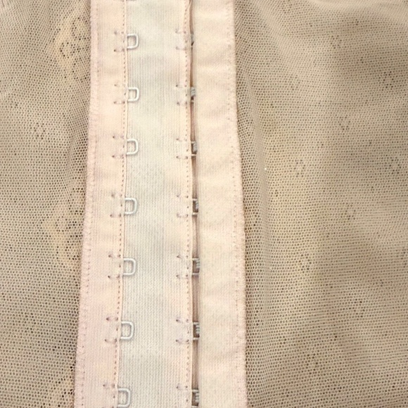 Rampage Sexy Lacy Pink Underwire Sheer Corset Bra Top with Bows; 36C NWOT - Picture 3 of 11